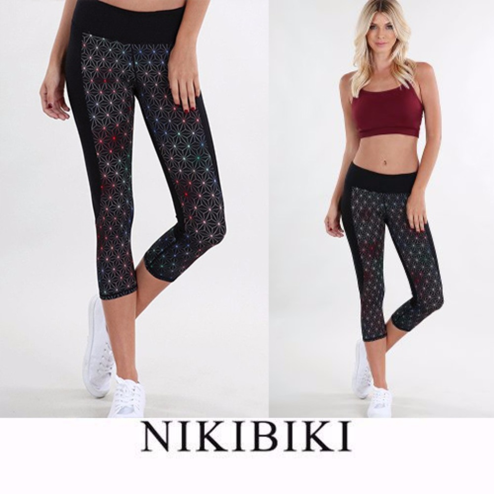 Multi Colored Celestrial Print Capri Leggings